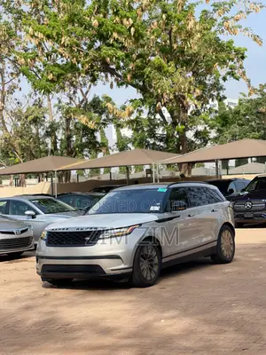 Land Rover Range Rover Velar P340 SE R-Dynamic 4x4 2019 Gold