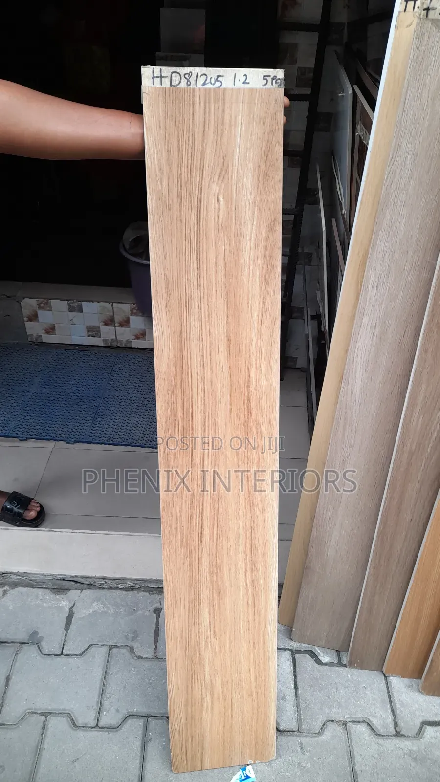 Spain Wooden Faced Room Tiles
