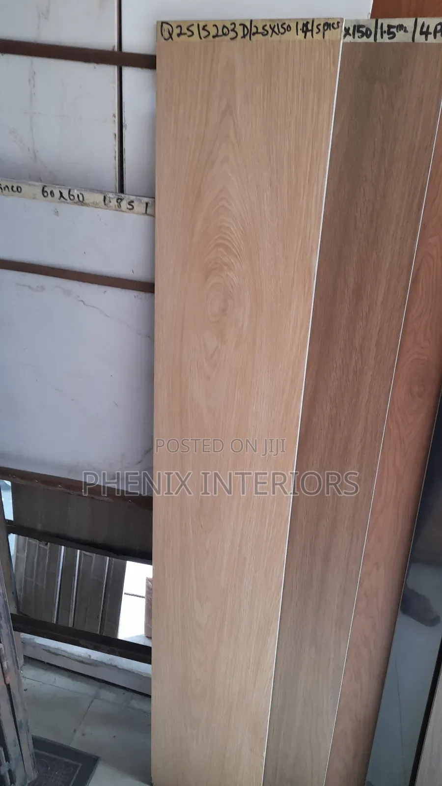 Spain Wooden Faced Room Tiles