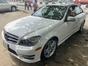 Mercedes-Benz C300 2013 White