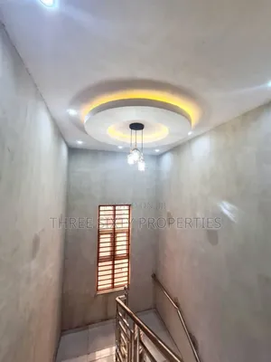 3bdrm Apartment in Alausa for rent