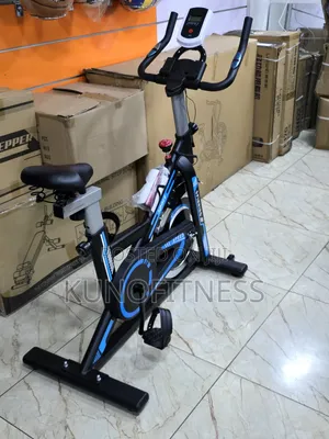 Heavy-Duty Spinning Bike Built for 120kg Users