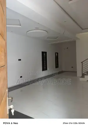 4bdrm Duplex in Omole Phase 1 for rent
