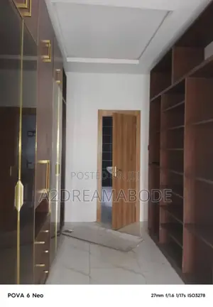 4bdrm Duplex in Omole Phase 1 for rent