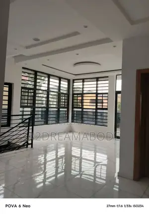 4bdrm Duplex in Omole Phase 1 for rent