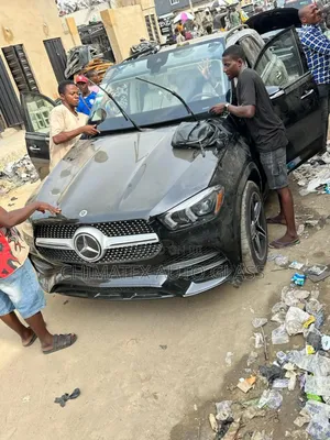 We Deliver All Gle350 2020 Front and Back Windscreen Glass