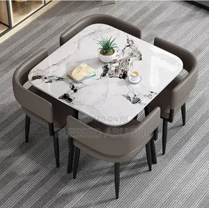 New Design Dining Table With 4 Chair