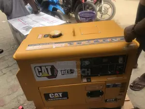 Cat 12kva Diesel Soundproof Generator.