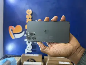 Apple iPhone 11 Pro 64 GB Green