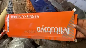 Mitutoyo 200mm Manual Handheld Caliper