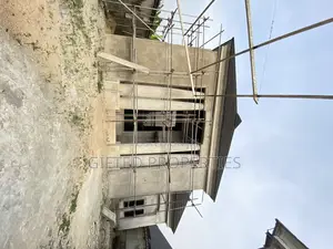 4bdrm Duplex in Rumuekini Off East, Port-Harcourt for sale