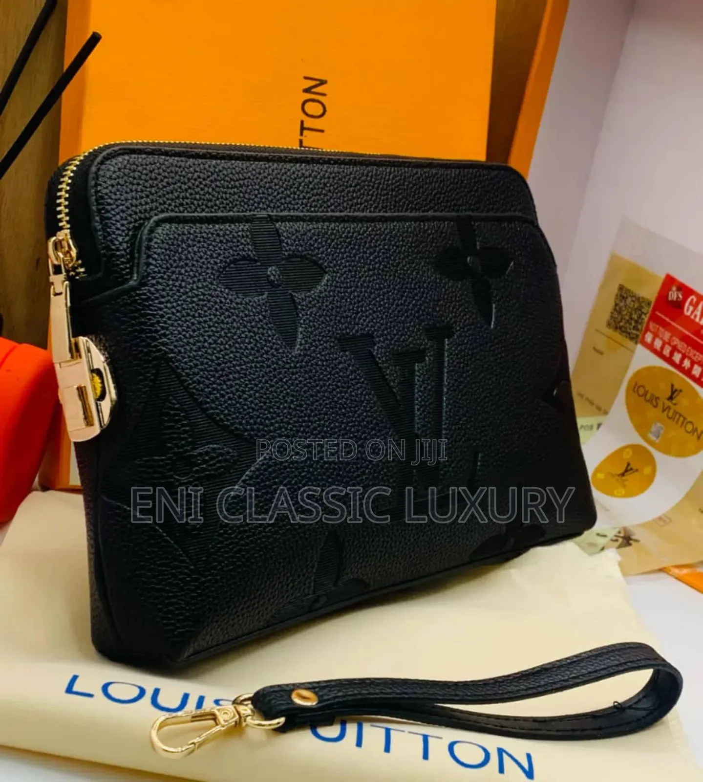 Classic Men Luxury Leather Armpit Purses Louis Vuitton