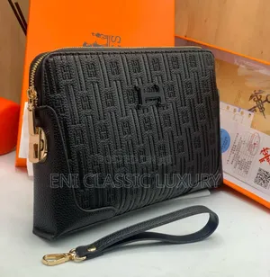 Classic Men Luxury Leather Armpit Purses Louis Vuitton