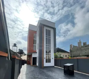 4bdrm Duplex in Dr Peter Odili , for sale