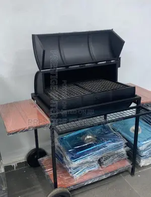 Photo - Charcoal Barbecue Machine