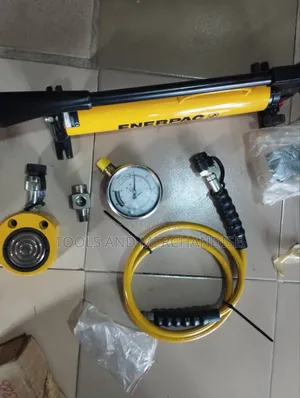 Hydraulic Cylinder Jack and Pump With Guage (Enerpac)