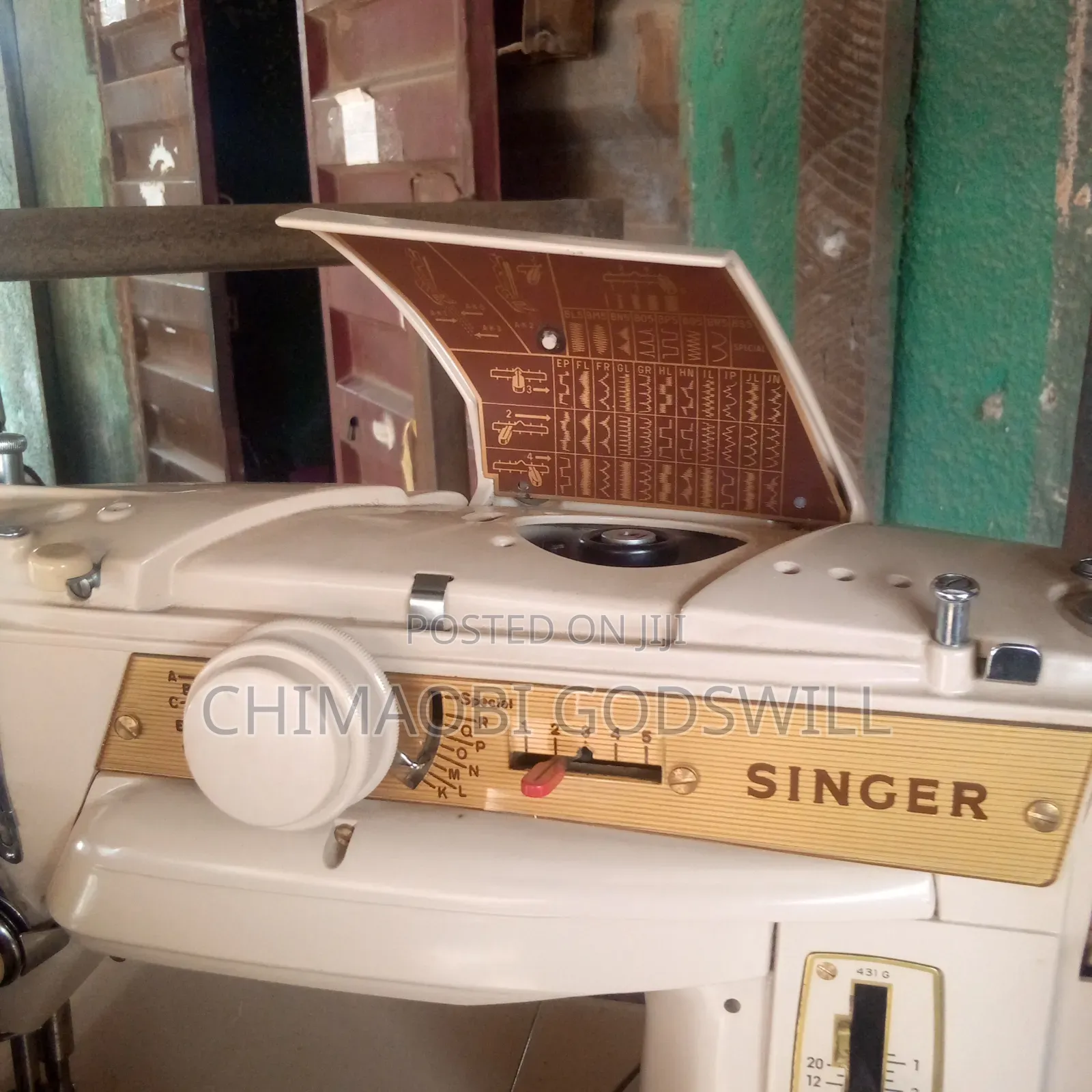 Singer Multi Design Sewing Machine