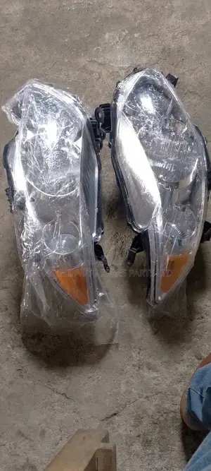 Set of Head Light for Toyota Corolla 2009
