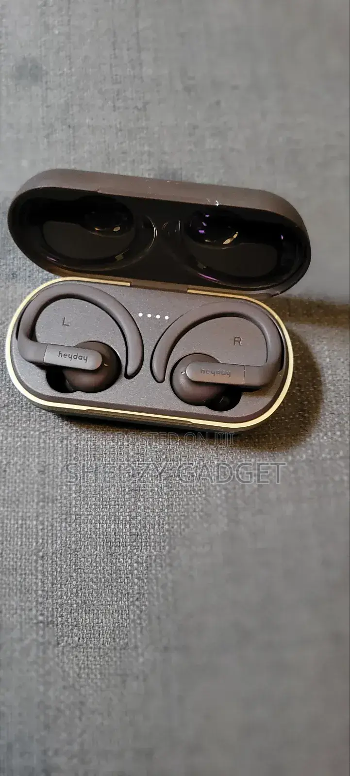 Heyday Earbud 06