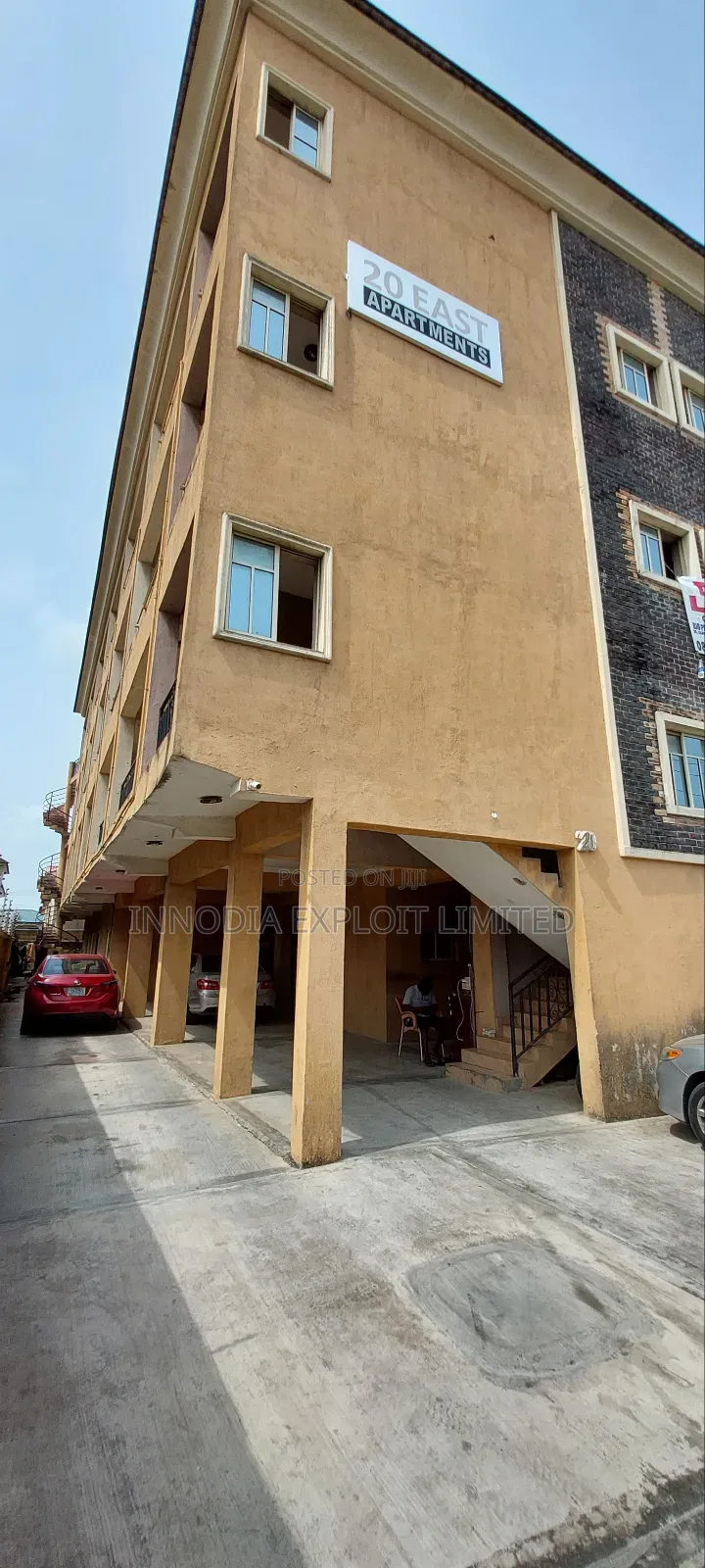 1bdrm Room & Parlour in Agungi for rent