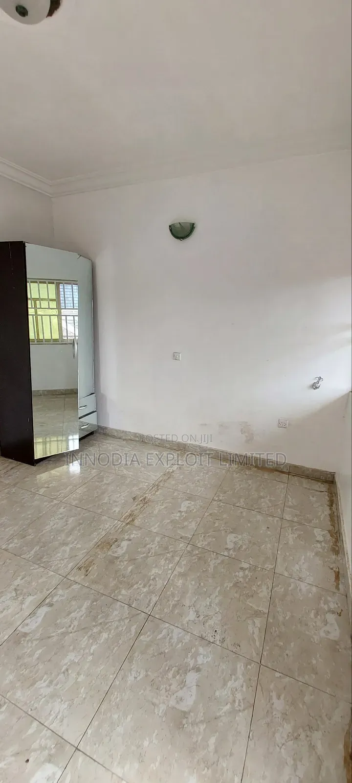1bdrm Room & Parlour in Agungi for rent