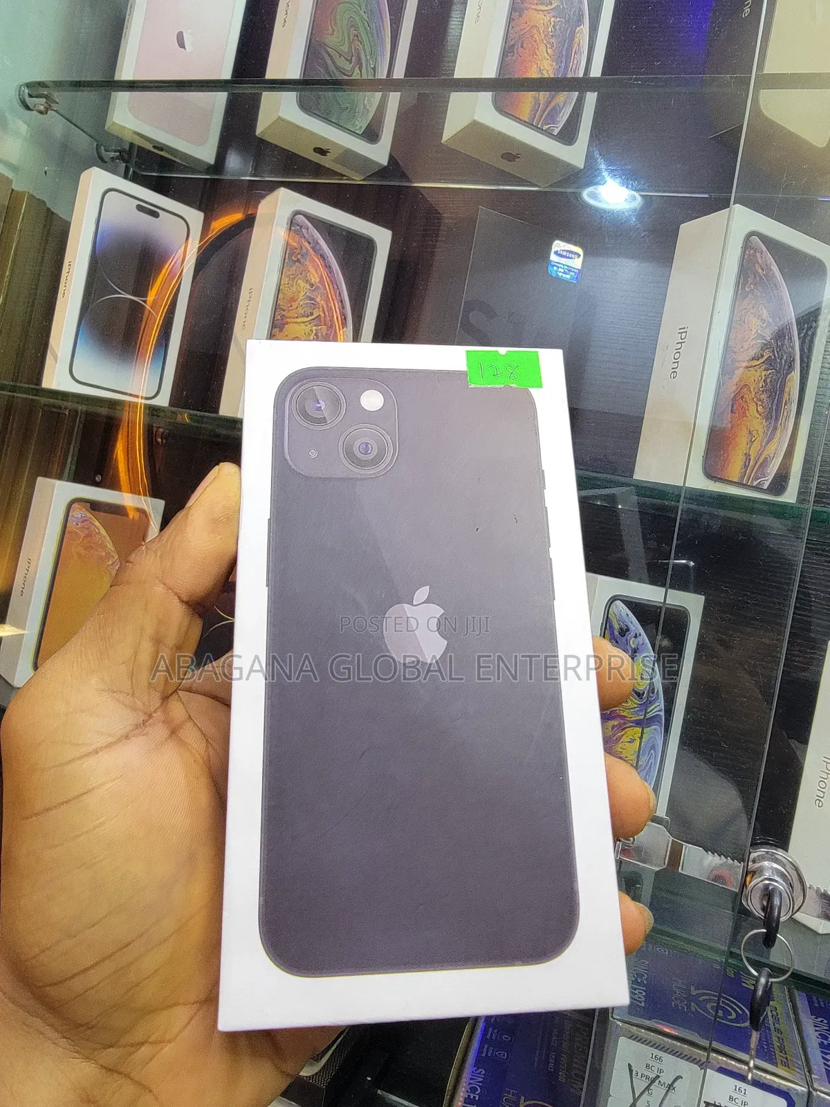 New Apple iPhone 13 256 GB Black