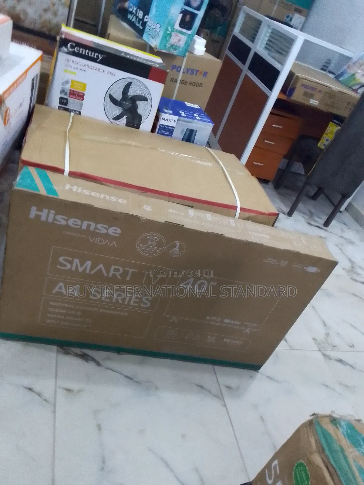 Smart 40" Hisense Tv With Built-in Web Browser