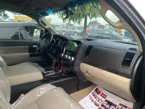 Toyota Sequoia 2013 Brown