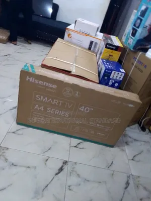 40" Hisense FHD Tv With 200 Nits Brightness
