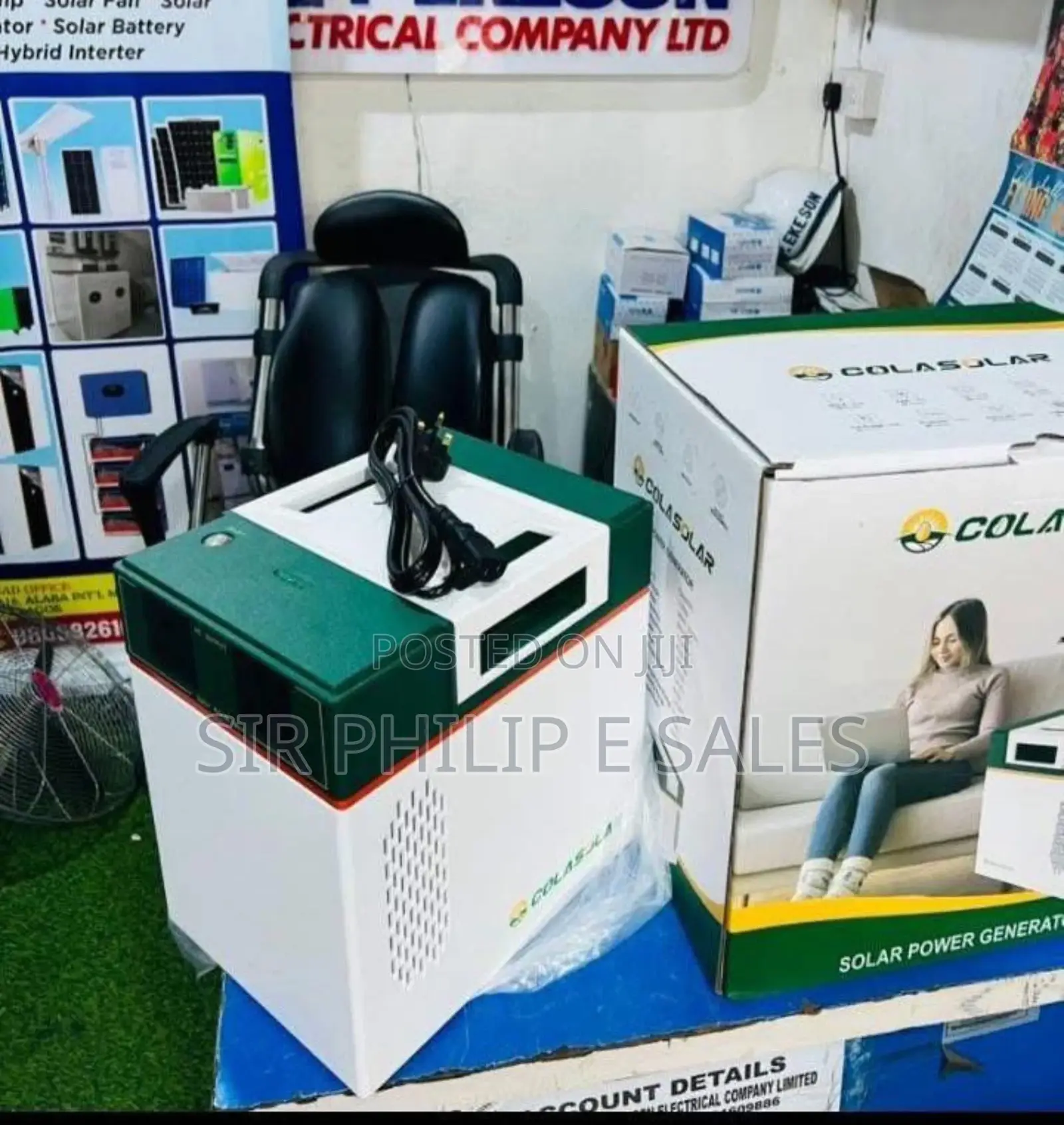 2000 Watts Cola Solar Generator