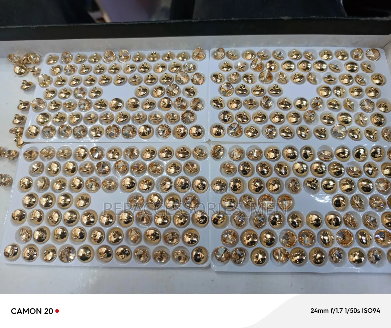 10mm Buttons