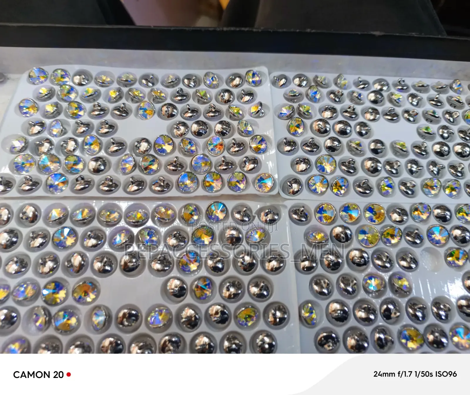 10mm Buttons
