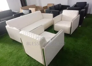 Executive Cushion Chair by 5
