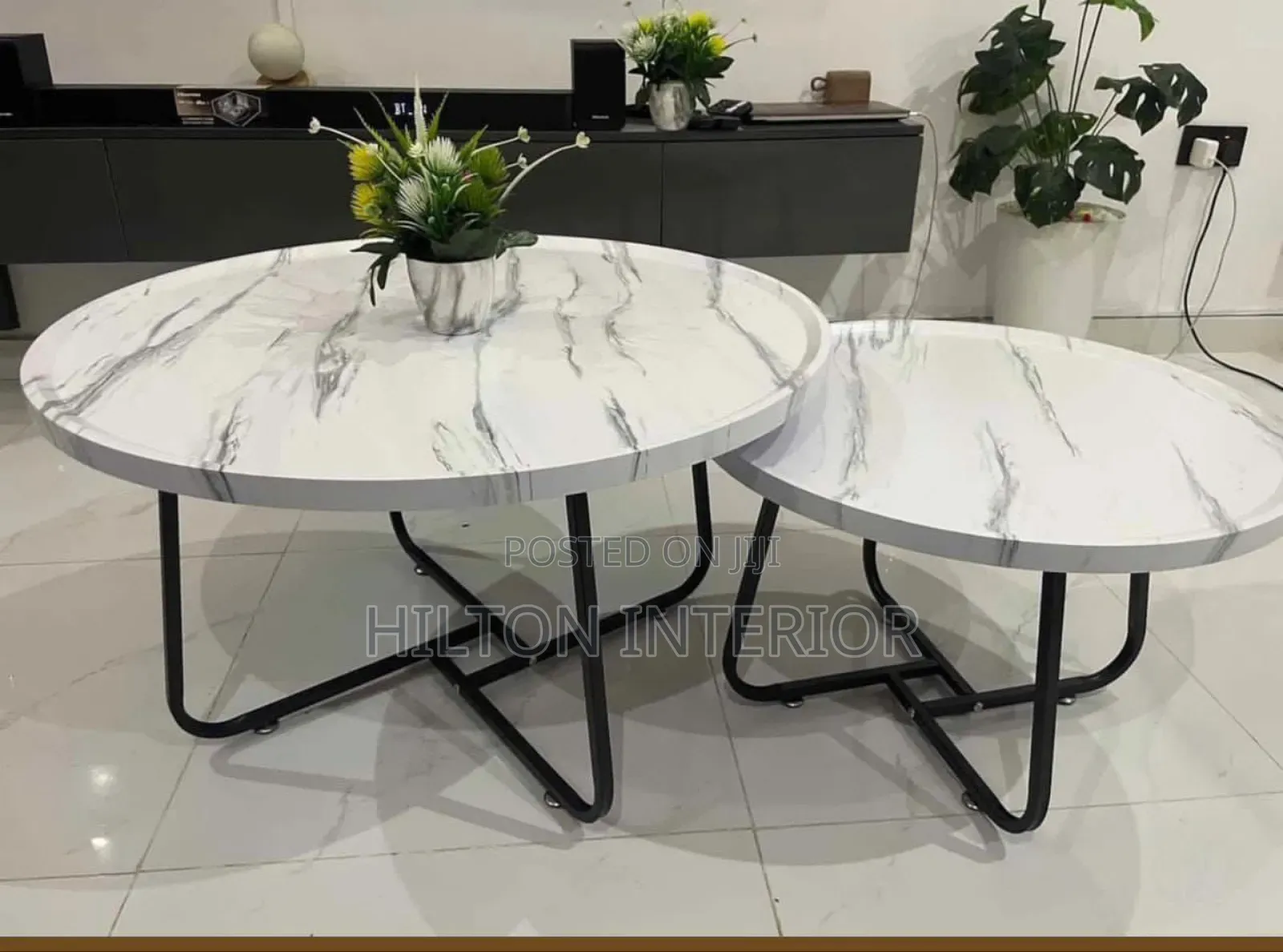 Quality Foreign Centre Table