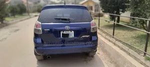 Photo - Toyota Matrix 2005 Blue