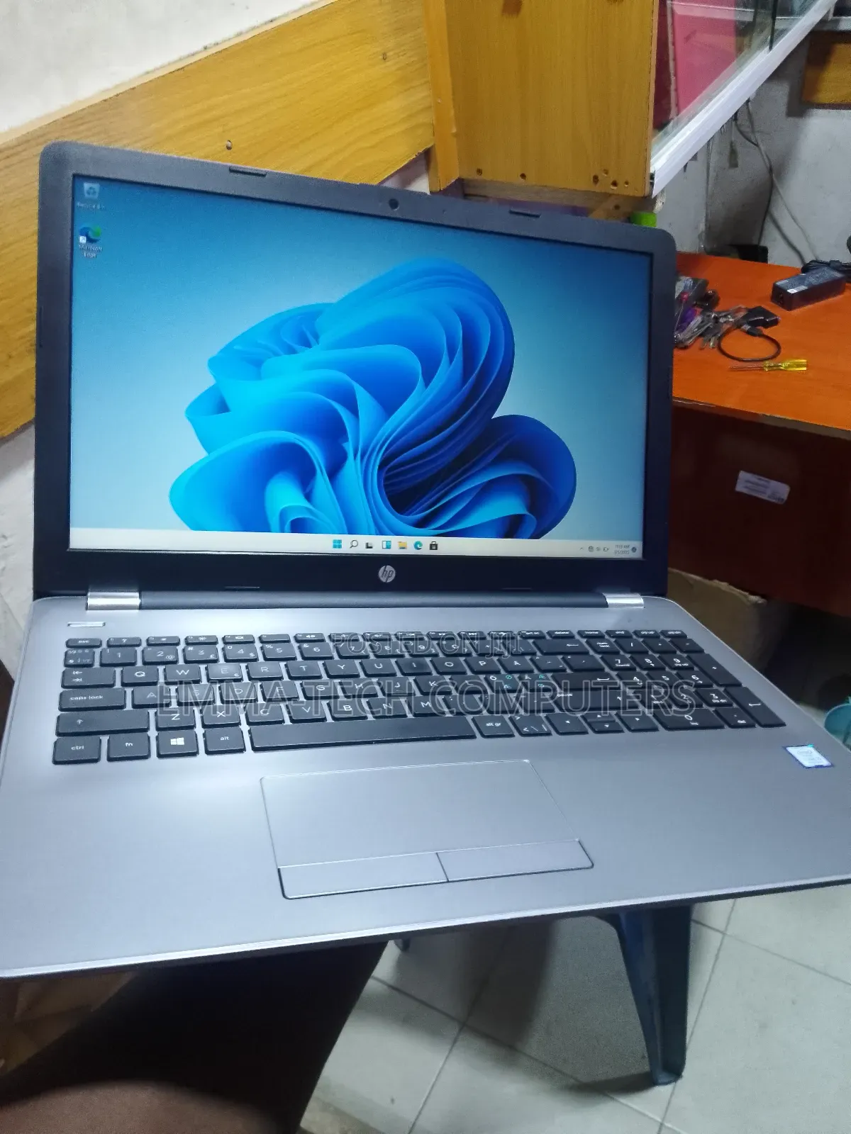 Laptop HP 255 G6 8GB Intel Core I5 SSD 256GB
