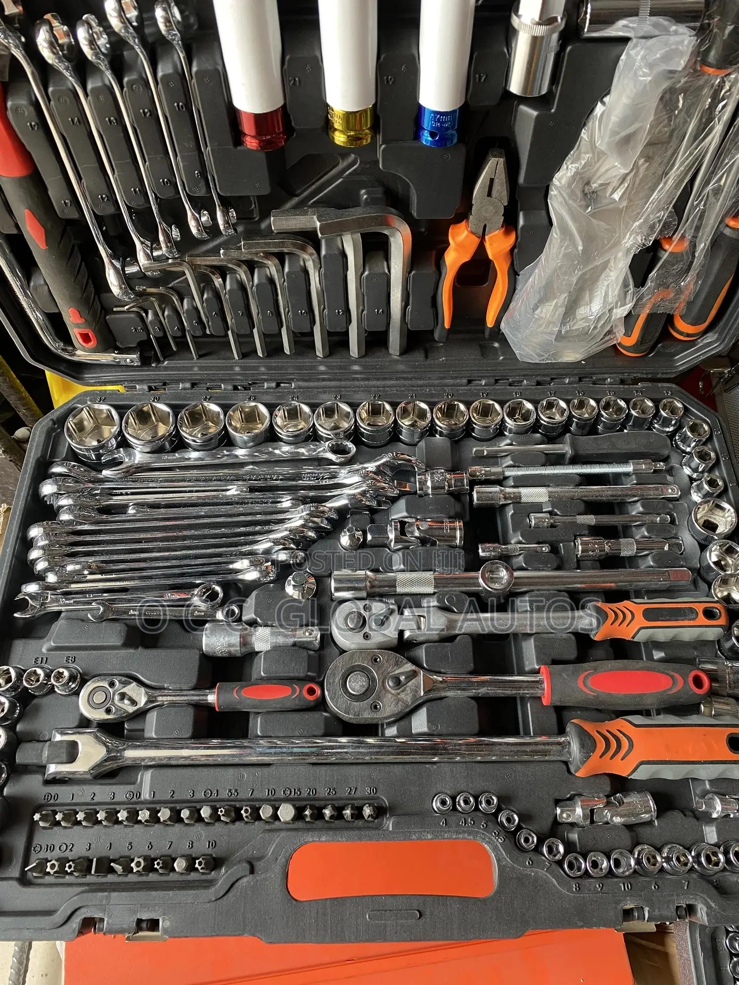 Complete Set of Tools Original