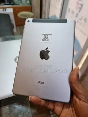Apple iPad mini 4 128 GB Gray