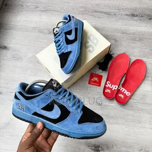 Supreme X Nike Sb Dunk Low Pro Ss25 Series Sneakers 👟