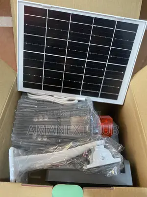Photo - Triple Lens Solar PTZ Camera