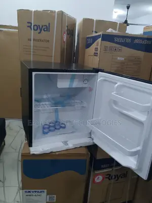 High-Efficiency Royal 55l Singe Door Refrigerator(Rref55bf)