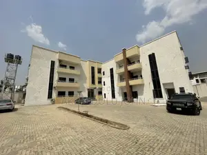 4bdrm Townhouse/Terrace in Jahi for sale