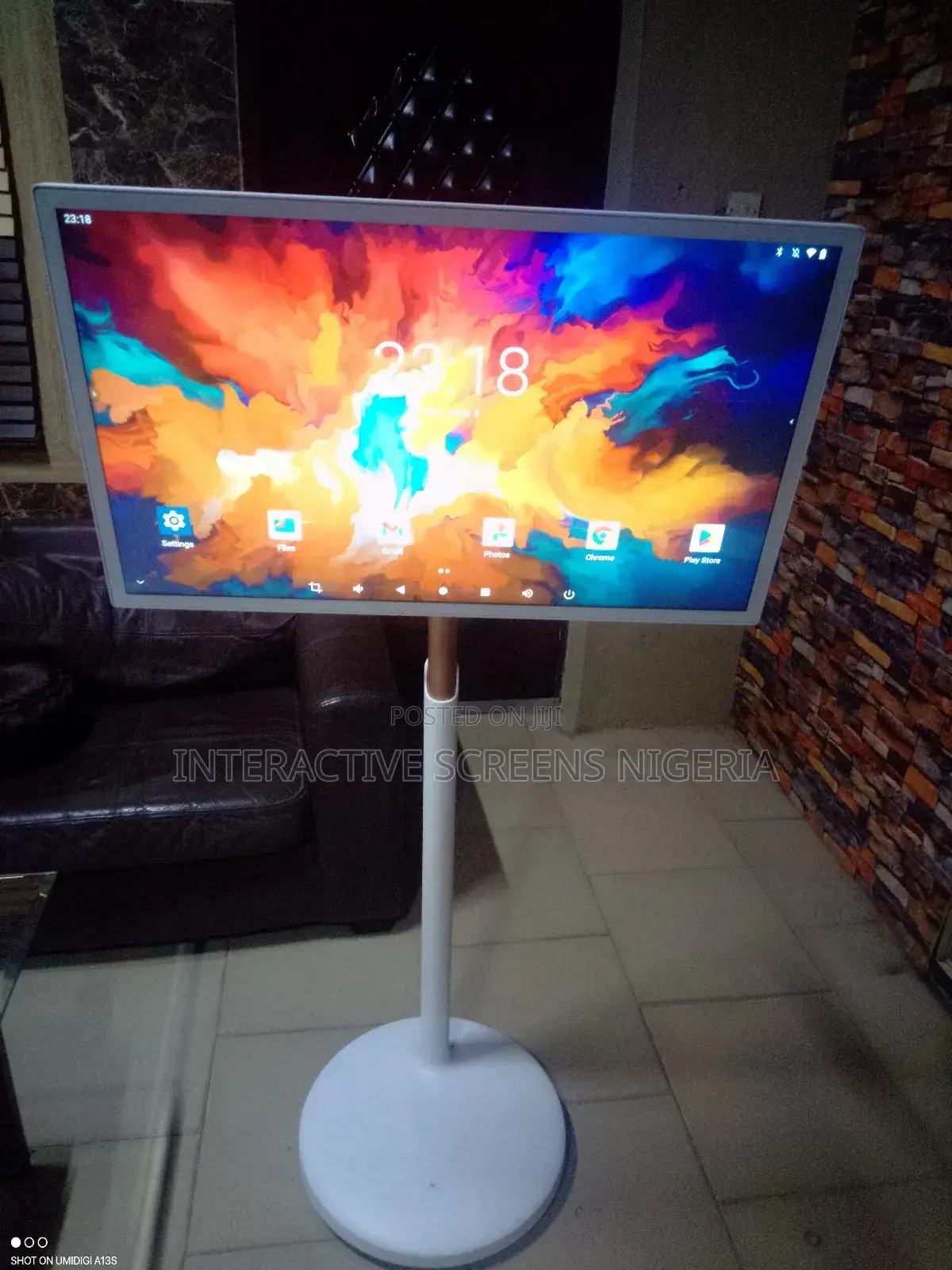 32 Inches Rotating Standbyme Screen