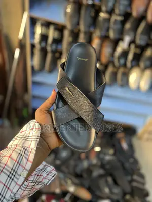 Cooperate Palm