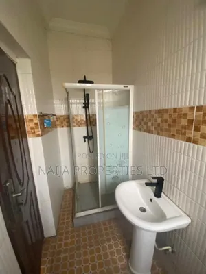 Photo - 4bdrm Townhouse / Terrace in Osapa London, Lekki for rent
