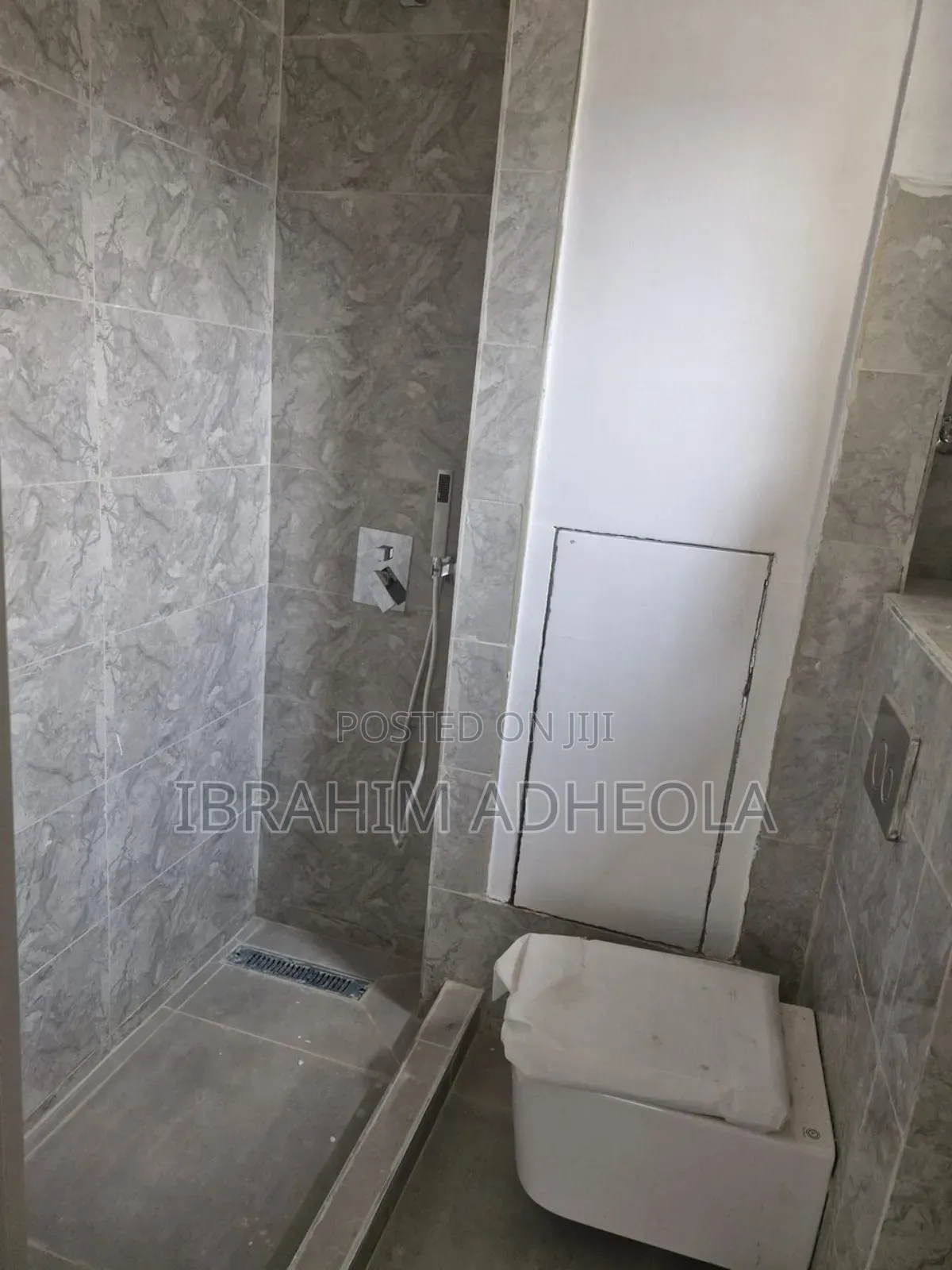 2bdrm Maisonette in Off Freedom Way, Lekki Phase 1 for sale