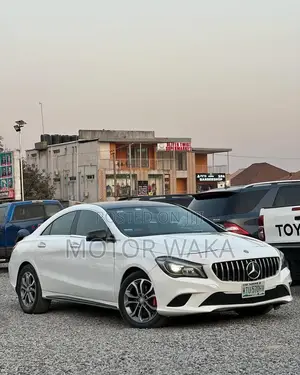 Photo - Mercedes-Benz CLA-Class CLA 250 4MATIC Sedan 2016 White