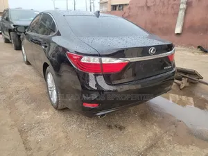 Lexus ES 350 Crafted Line FWD 2015 Black
