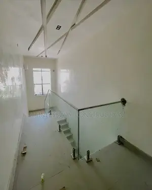 Staircase Glass Handrail With Plan Glass