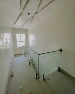 Staircase Glass Handrail With Plan Glass